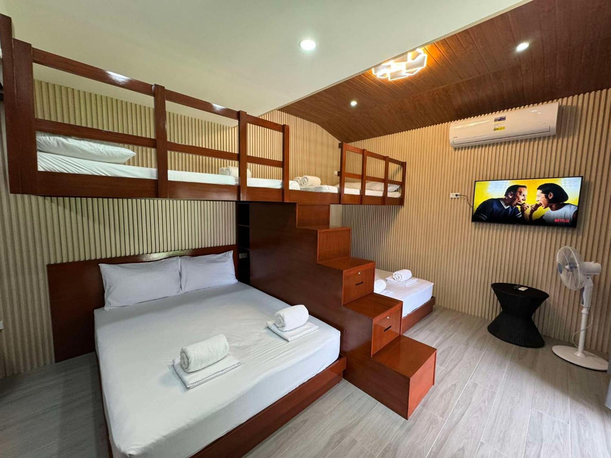 Youhan Beach Resort San Antonio  Exteriér fotografie